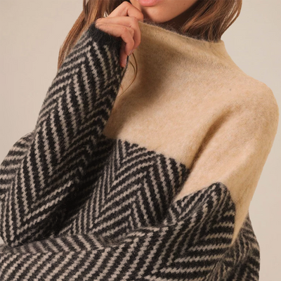 Gaëtane™ | Pull col montant à motifs chevrons