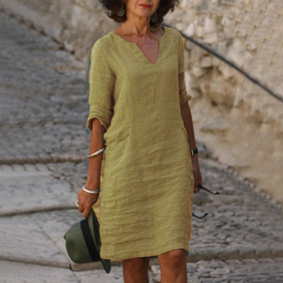 Beth | Robe décontractée à encolure en V